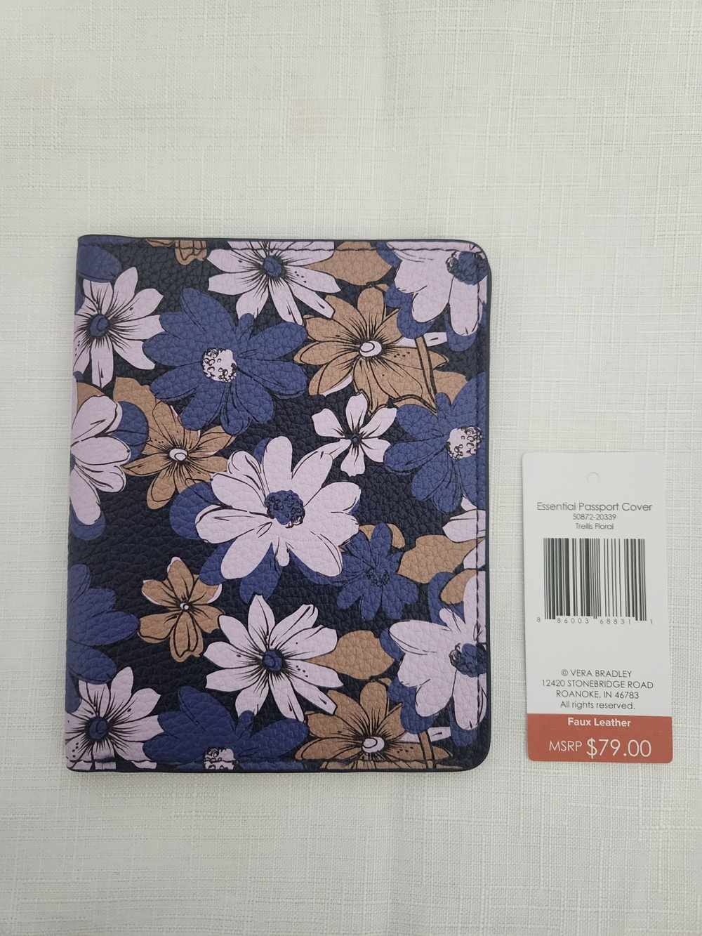 Vera Bradley Trellis Floral Passport Holder-NWT